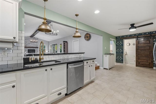 1444 Ronald Drive, Webster Groves, MO 63119
