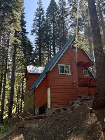 1743 Fiddleneck Rd, La Porte, CA 95981