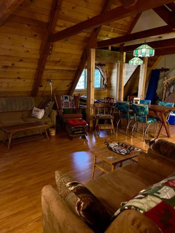 1743 Fiddleneck Rd, La Porte, CA 95981