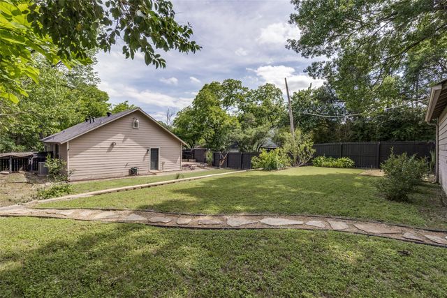 8903 Groveland Drive, Dallas, TX 75218