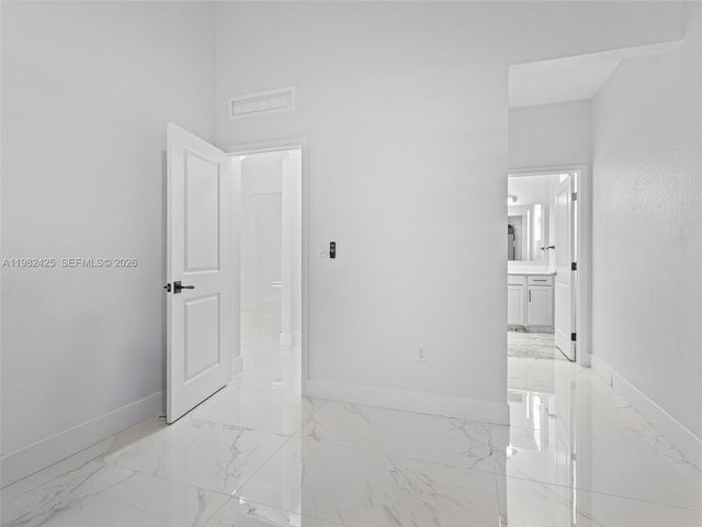 14478 SW 21st St, Miami, FL 33175