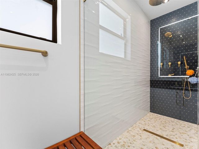 14478 SW 21st St, Miami, FL 33175