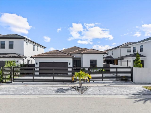 14478 SW 21st St, Miami, FL 33175