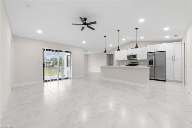 2619 23rd ST SW, Lehigh Acres, FL 33976