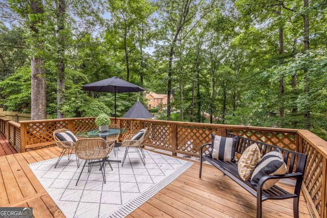 11940 N Hickory Trace, Alpharetta, GA 30004