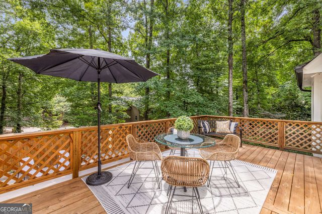 11940 N Hickory Trace, Alpharetta, GA 30004