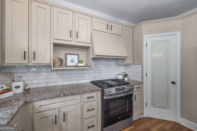 11940 N Hickory Trace, Alpharetta, GA 30004