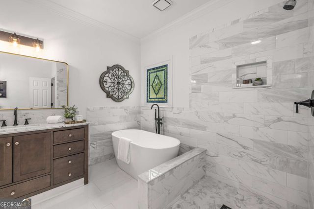 11940 N Hickory Trace, Alpharetta, GA 30004