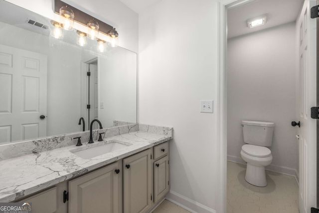 11940 N Hickory Trace, Alpharetta, GA 30004