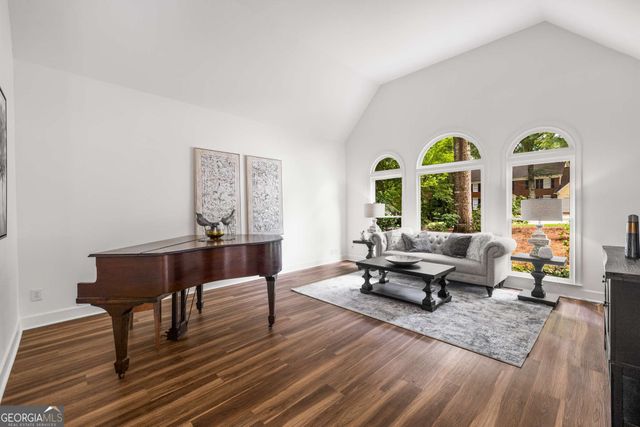 11940 N Hickory Trace, Alpharetta, GA 30004