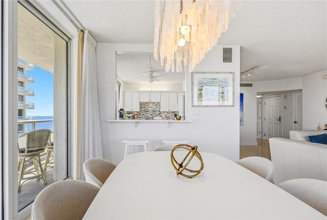 3554 Ocean Drive 702s, Vero Beach, FL 32963