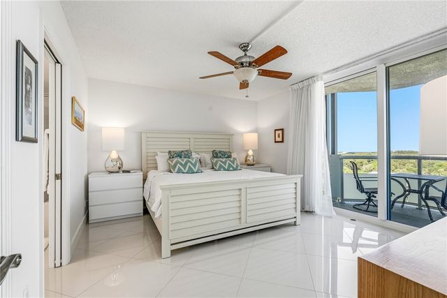 3554 Ocean Drive 702s, Vero Beach, FL 32963