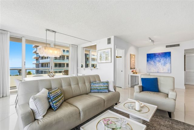3554 Ocean Drive 702s, Vero Beach, FL 32963