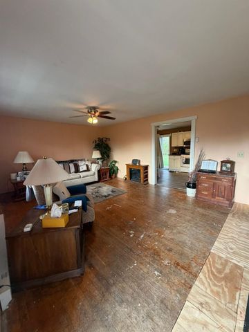 4692 Wayne Boulevard, Clearcreek Twp., OH 45036