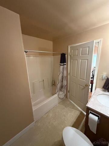 4692 Wayne Boulevard, Clearcreek Twp., OH 45036