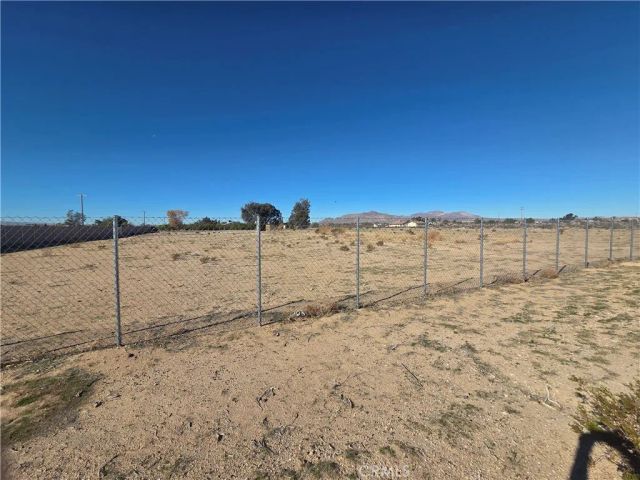 43070 Duntroon, Newberry Springs, CA 92365