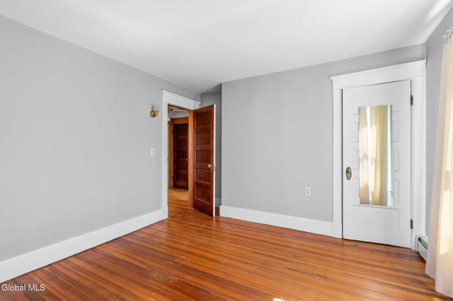 418 Plymouth Avenue, Schenectady, NY 12308