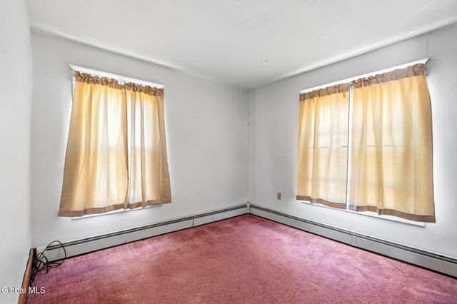 418 Plymouth Avenue, Schenectady, NY 12308