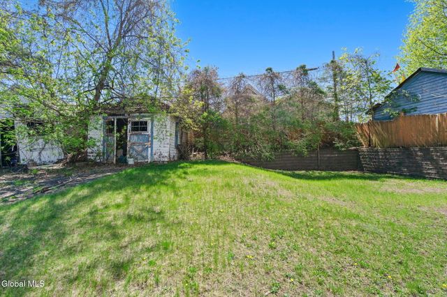 418 Plymouth Avenue, Schenectady, NY 12308