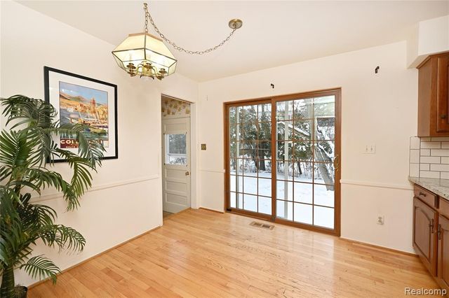 488 Bryn Mawr Street, Birmingham, MI 48009