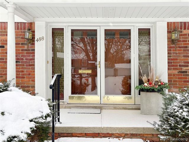 488 Bryn Mawr Street, Birmingham, MI 48009