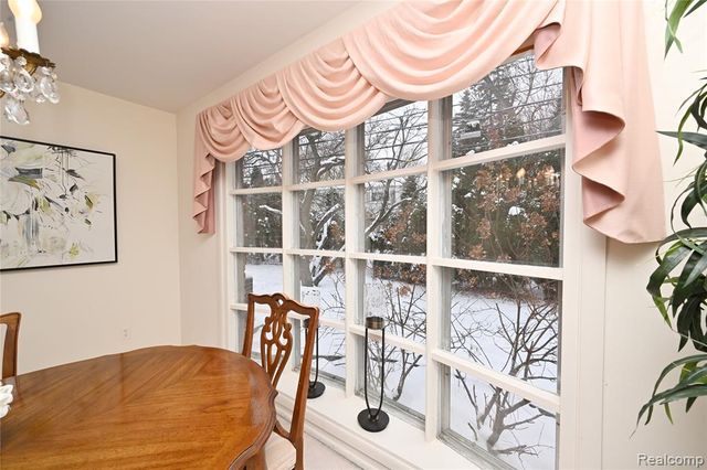 488 Bryn Mawr Street, Birmingham, MI 48009