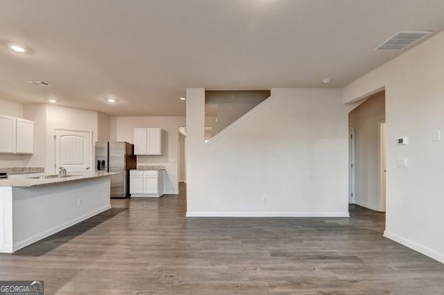 393 Walnut Grove Way, Pendergrass, GA 30567