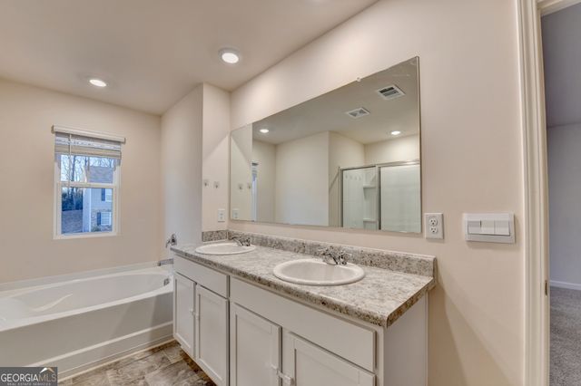 393 Walnut Grove Way, Pendergrass, GA 30567