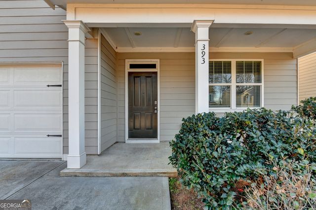 393 Walnut Grove Way, Pendergrass, GA 30567