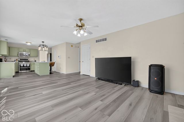 6548 Long Run Drive, Indianapolis, IN 46268