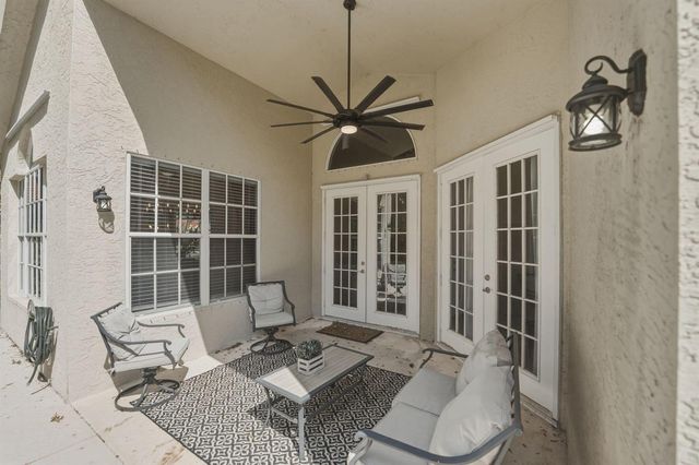 609 SW St Thomas Cove, Port St. Lucie, FL 34986