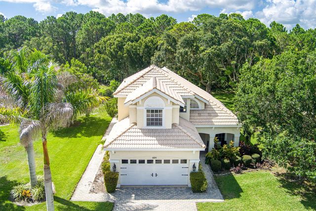 609 SW St Thomas Cove, Port St. Lucie, FL 34986