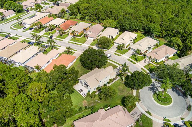 609 SW St Thomas Cove, Port St. Lucie, FL 34986