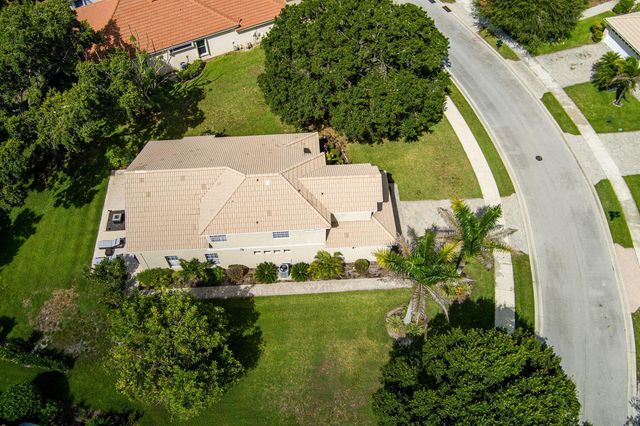 609 SW St Thomas Cove, Port St. Lucie, FL 34986