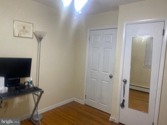 633 TURF LN, Conshohocken, PA 19428