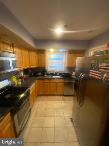 633 TURF LN, Conshohocken, PA 19428