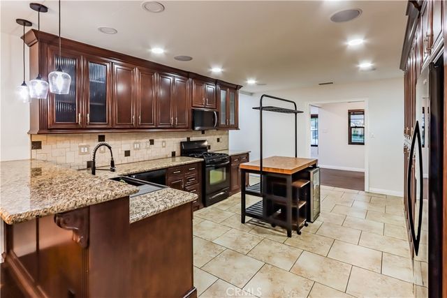 5442 E Walkerton Street, Long Beach, CA 90808