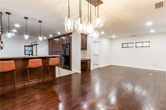 5442 E Walkerton Street, Long Beach, CA 90808