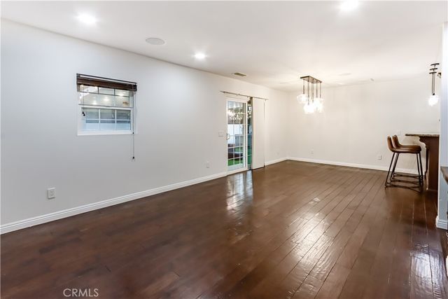 5442 E Walkerton Street, Long Beach, CA 90808