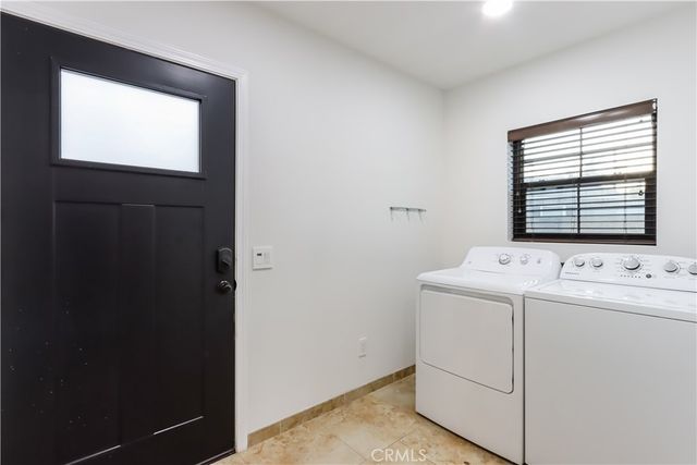 5442 E Walkerton Street, Long Beach, CA 90808