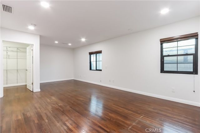 5442 E Walkerton Street, Long Beach, CA 90808
