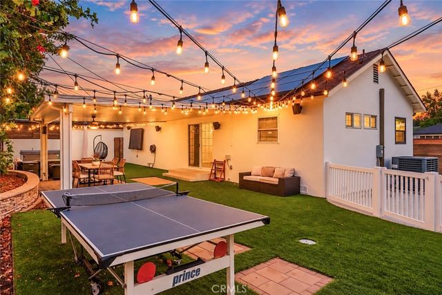 5442 E Walkerton Street, Long Beach, CA 90808