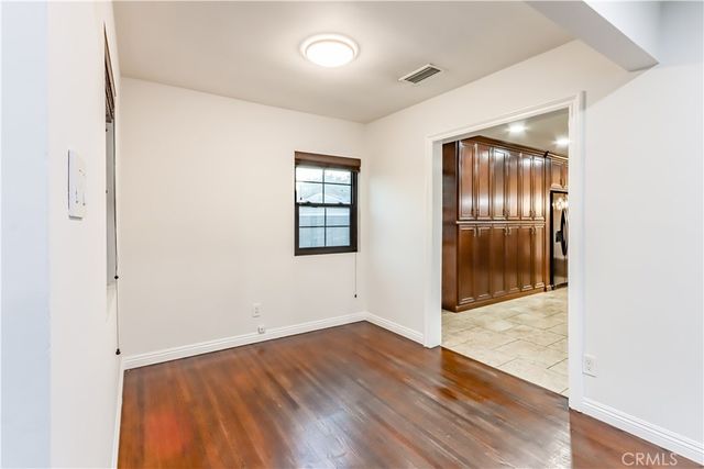 5442 E Walkerton Street, Long Beach, CA 90808