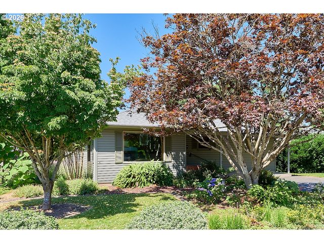 1245 Sw GILORR St, Mc Minnville, OR 97128