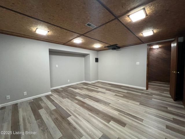 3203 Kings Ct, Bardstown, KY 40004