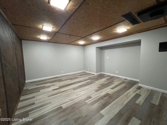 3203 Kings Ct, Bardstown, KY 40004