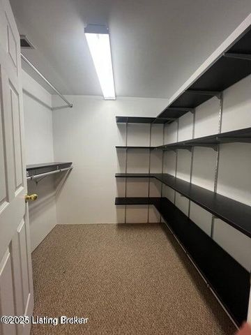 3203 Kings Ct, Bardstown, KY 40004