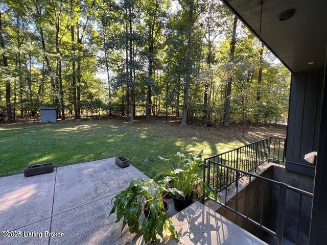 3203 Kings Ct, Bardstown, KY 40004