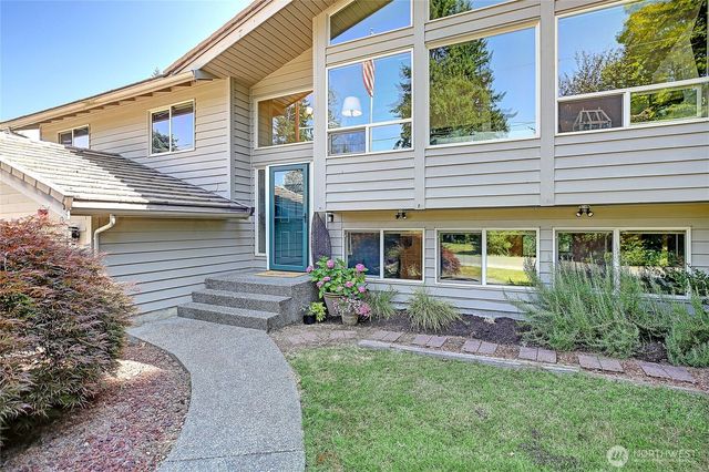 2005 252nd Street NW, Stanwood, WA 98292