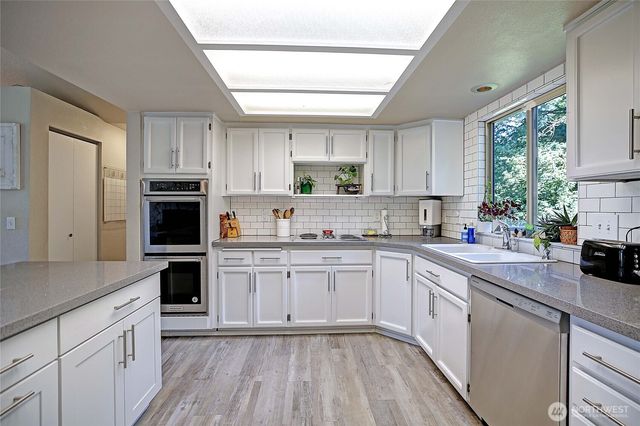 2005 252nd Street NW, Stanwood, WA 98292